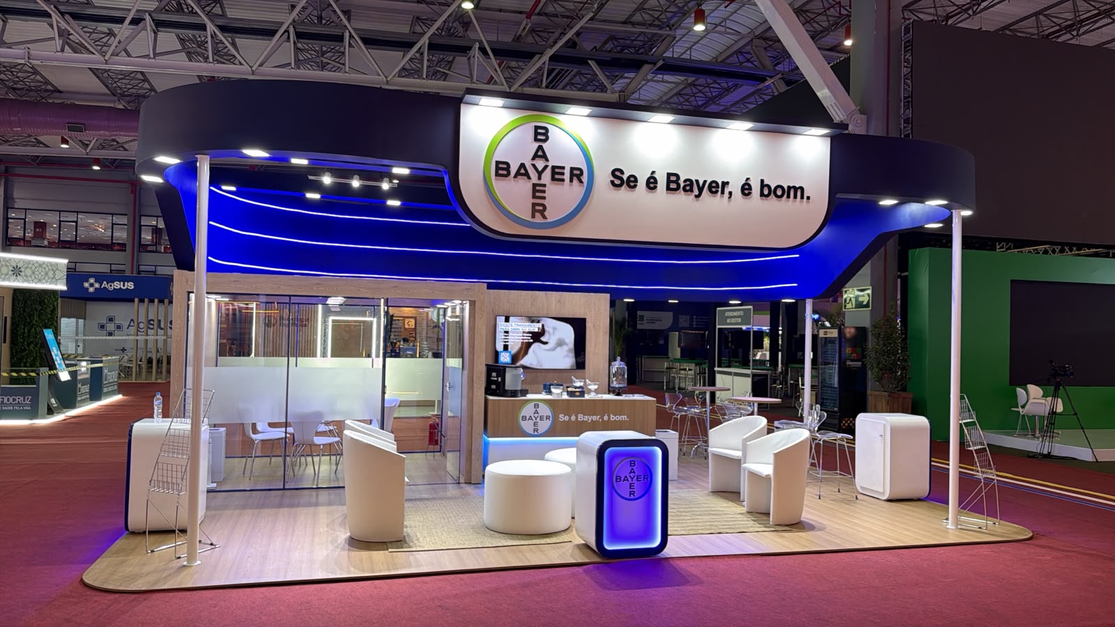 Estande Bayer no Conasems